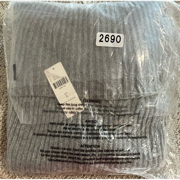 Anthropologie Angel of the North Grey Turtleneck Vest Sweater NWT Size Large - Picture 14 of 15